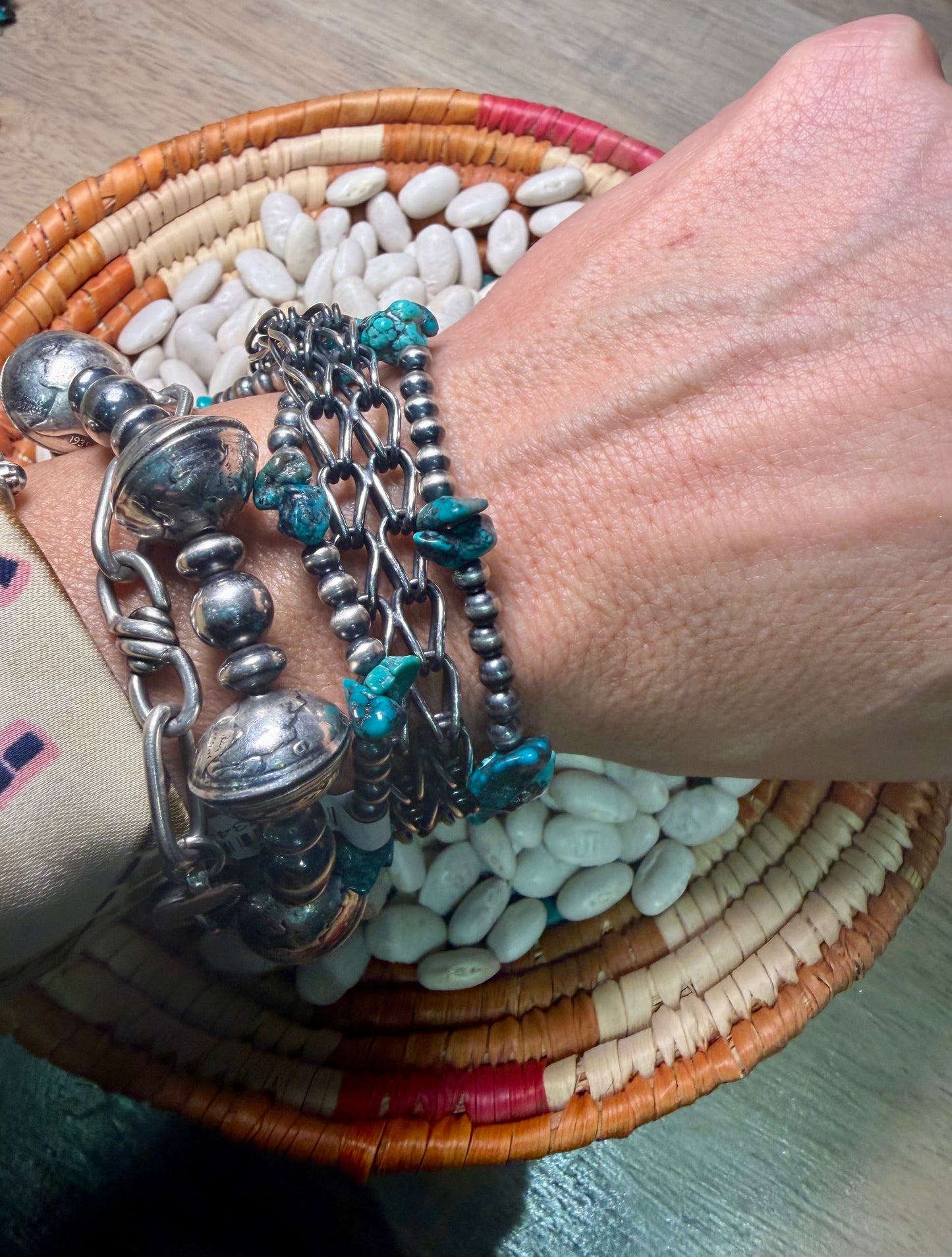 4mm Pearl and Blue Turq Chip Stretch Bracelet