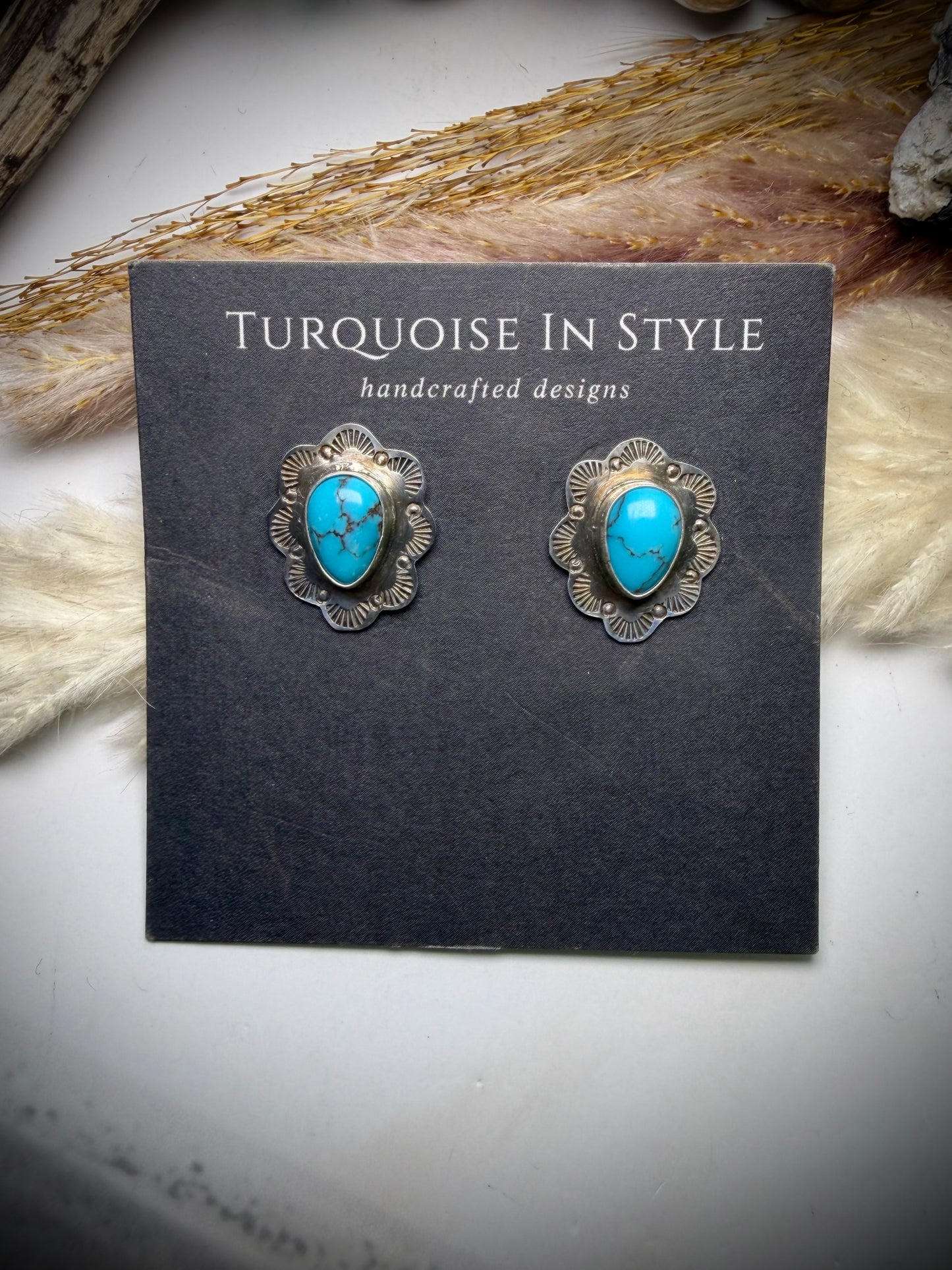 Sway Studs