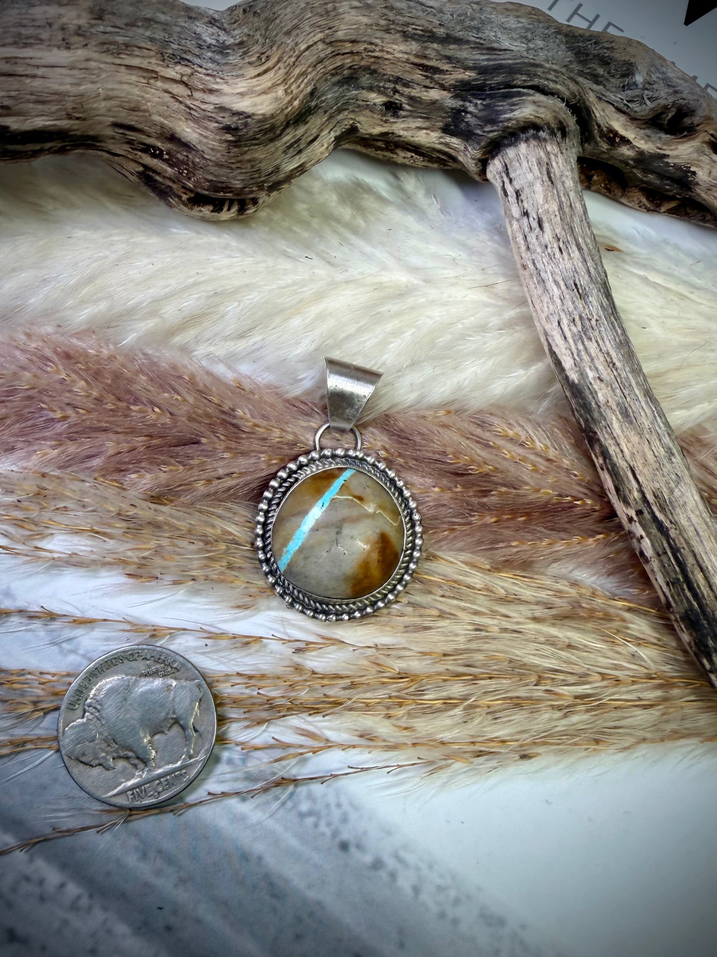 Royston Ribbon Pendant