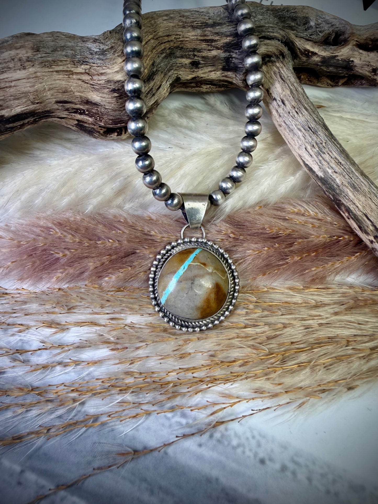 Royston Ribbon Pendant