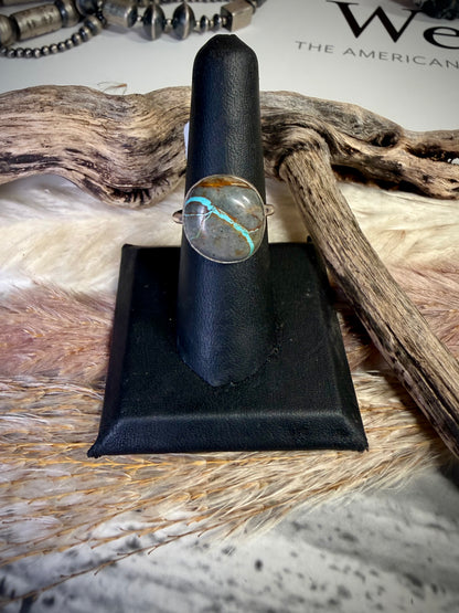 Royston Ribbon Ring