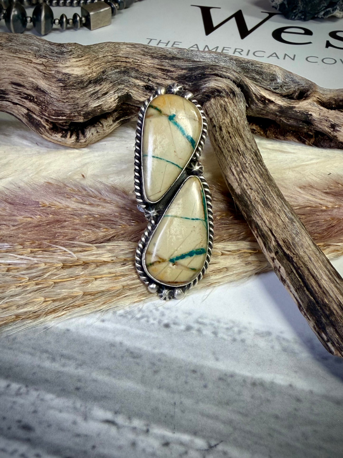 Adjustable Royston Ribbon Ring