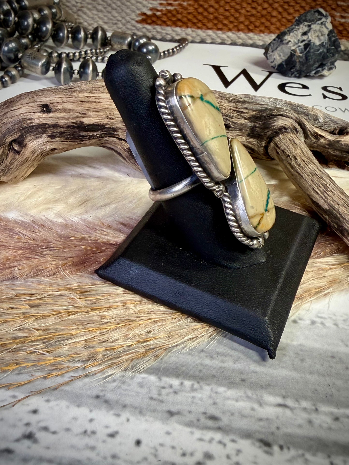 Adjustable Royston Ribbon Ring