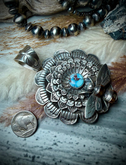 Golden Hills Flower and Bee Pendant