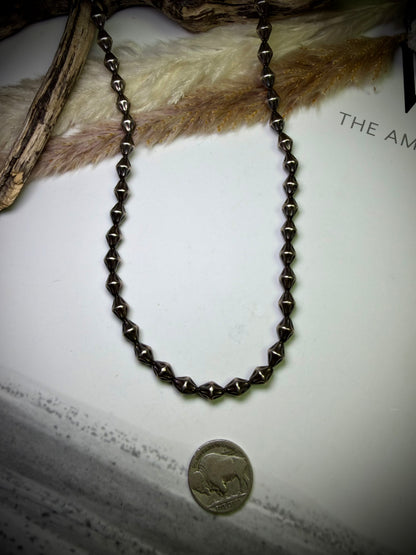 18" 6mm Torpedo Pearl Necklace