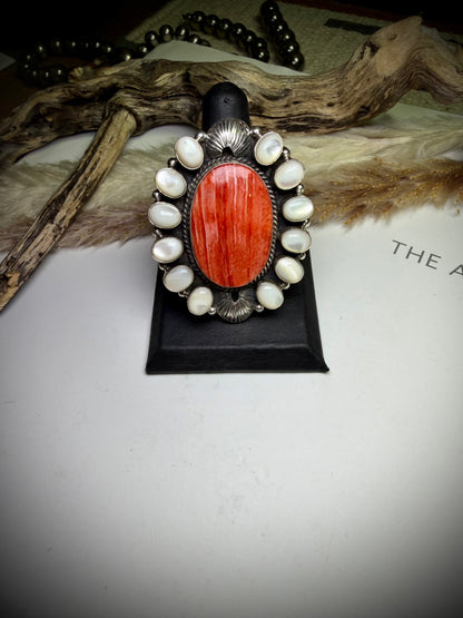 Red Spiny & Mother Of Pearl Adjustable Ring