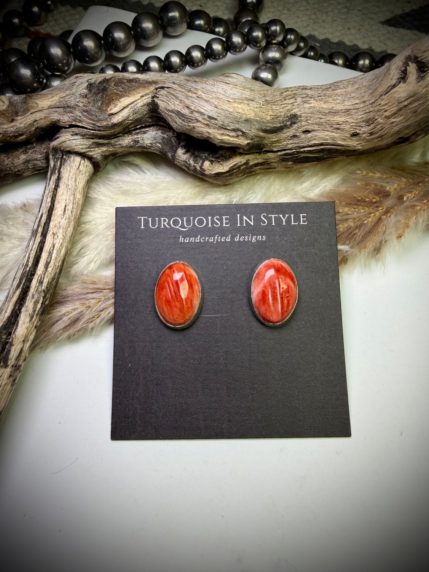 Red Spiny Studs