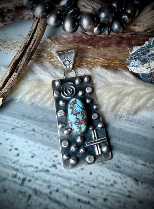 Single Stone Golden Hills Pendant