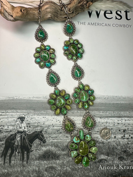 The Neyo Cluster Necklace