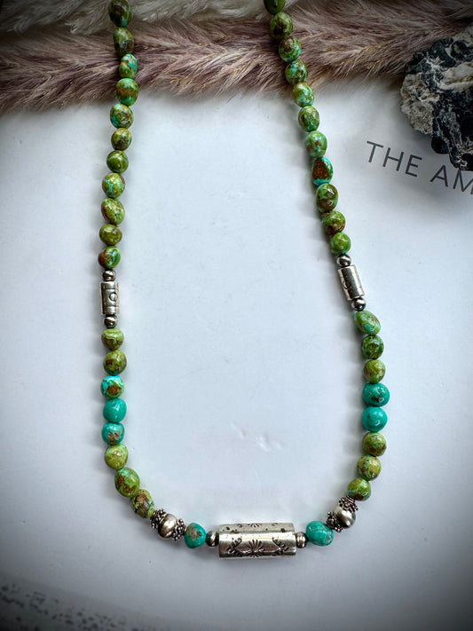 22" Sonoran Gold and Barrel Bead Necklace