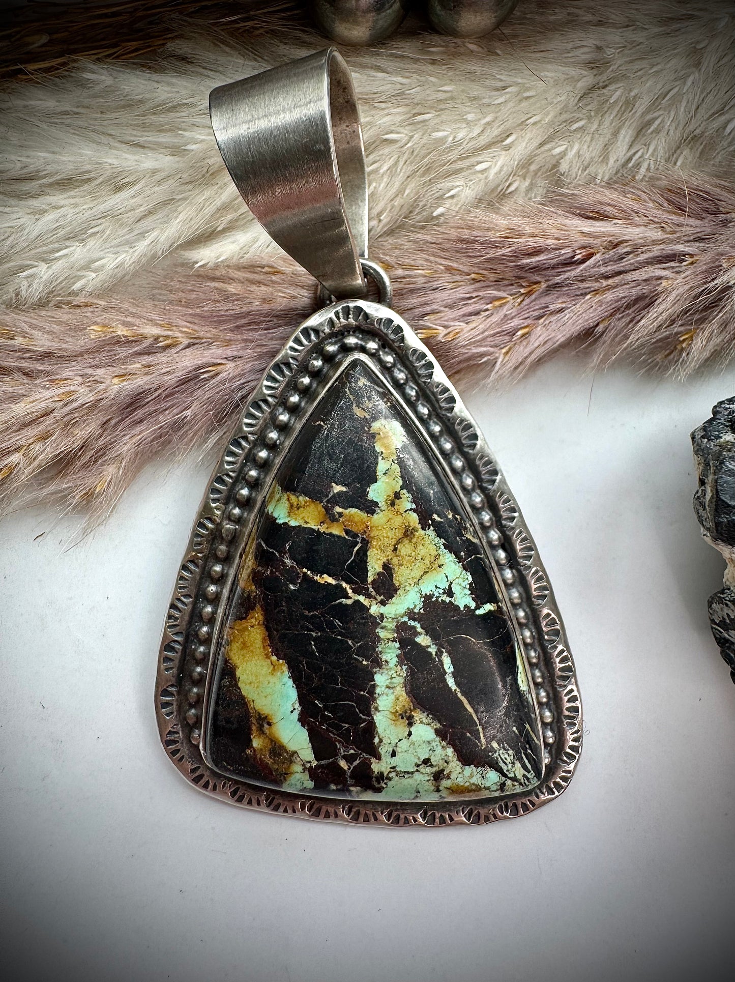 Mego's Vaulted Blackjack Pendant