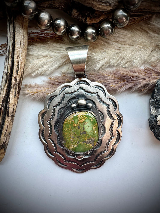 Chimney Butte Palomino Pendant