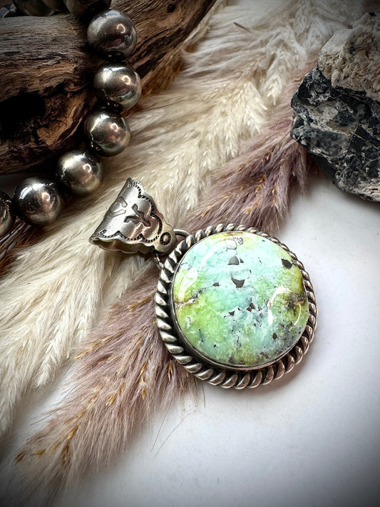 Palomino Pendant
