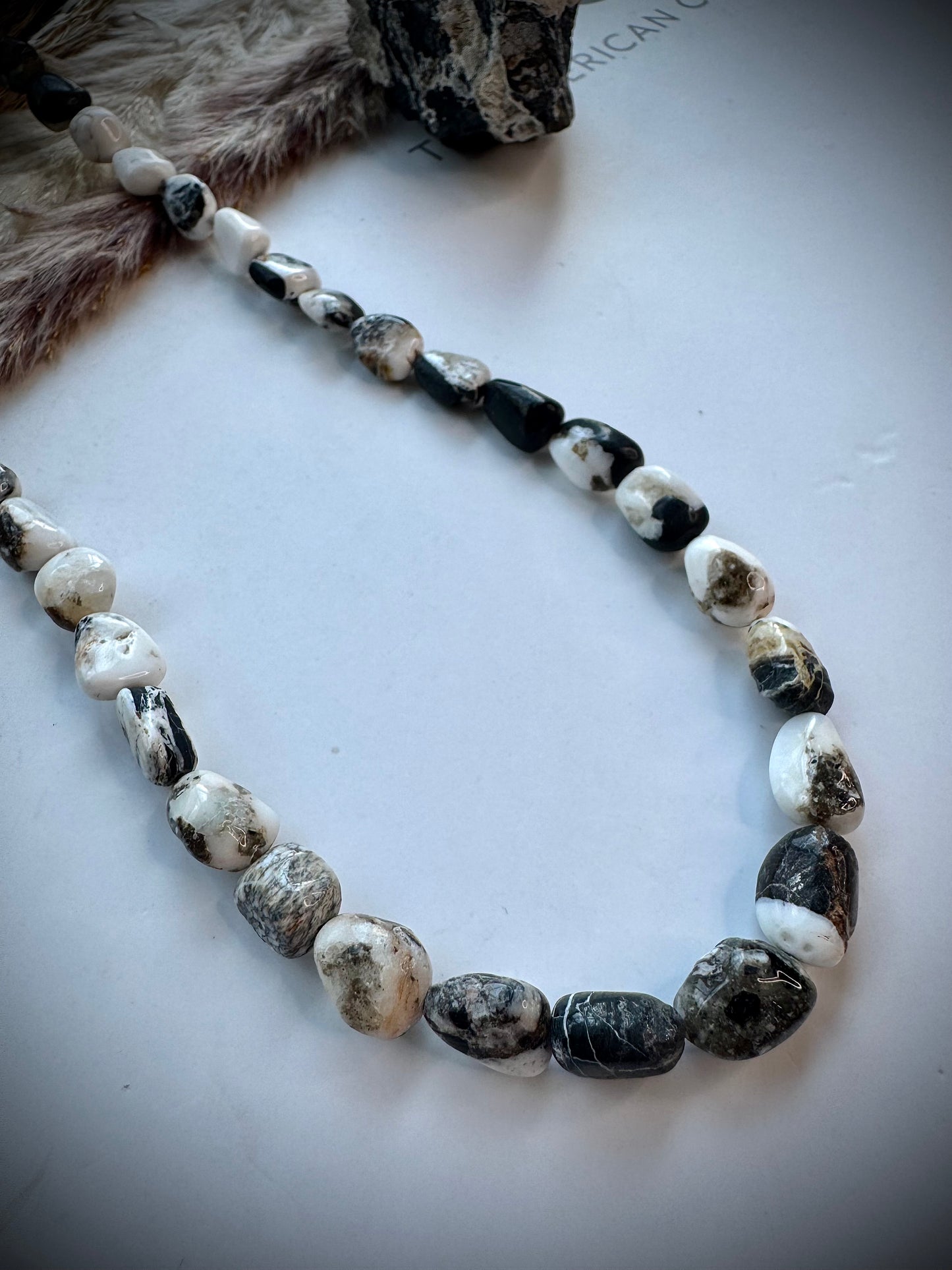 17 1/2" White Buffalo Beaded Necklace