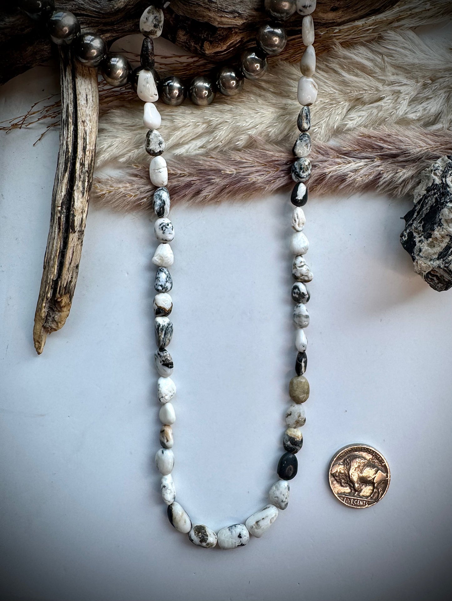 17 1/2" White Buffalo Beaded Necklace
