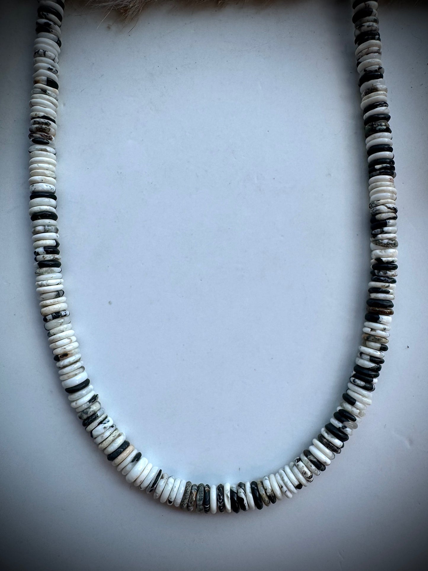 17" White Buffalo Heishi Necklace