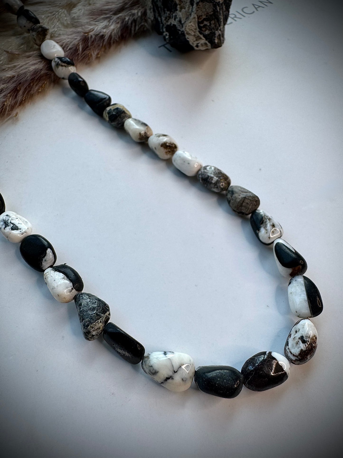 17 1/2" White Buffalo Beaded Necklace