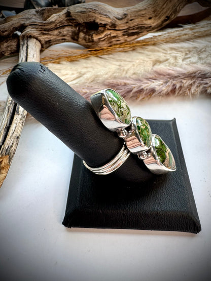 Three Stone Sonoran Gold Crawler Ring- Size 10
