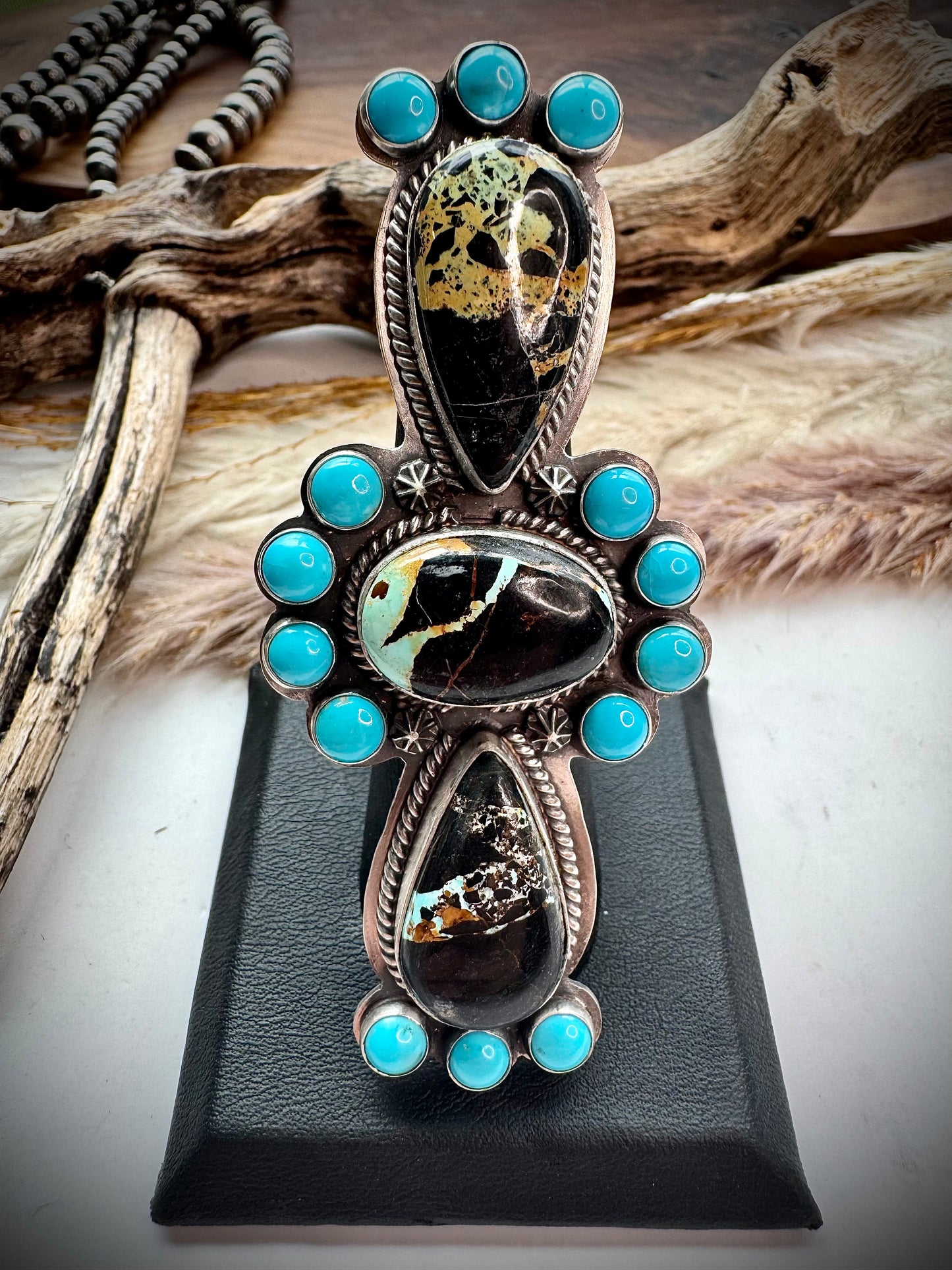 Blackjack & Sleeping Beauty Turquoise Crawler Ring- size 7 1/2