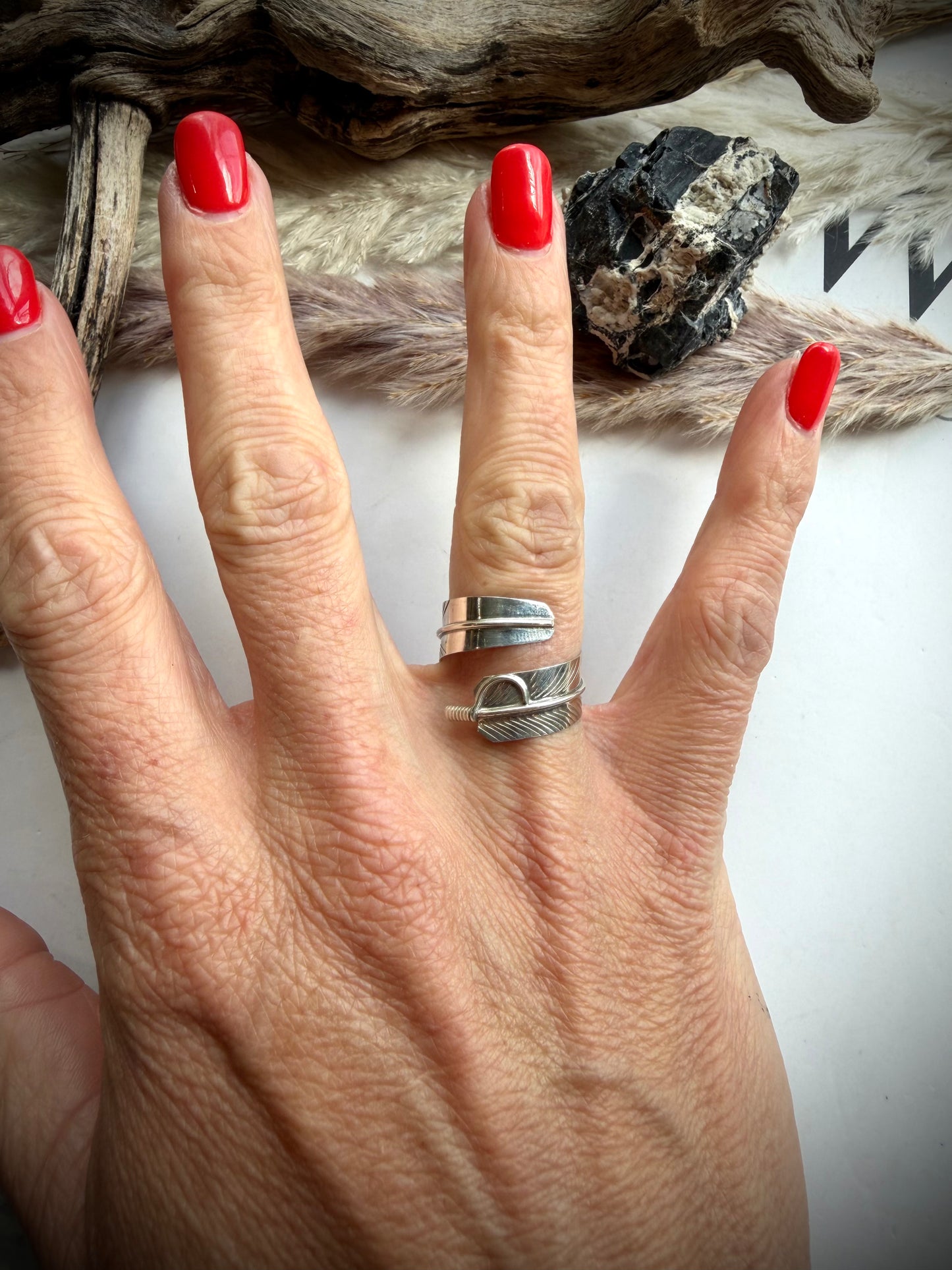 Adjustable Feather Ring