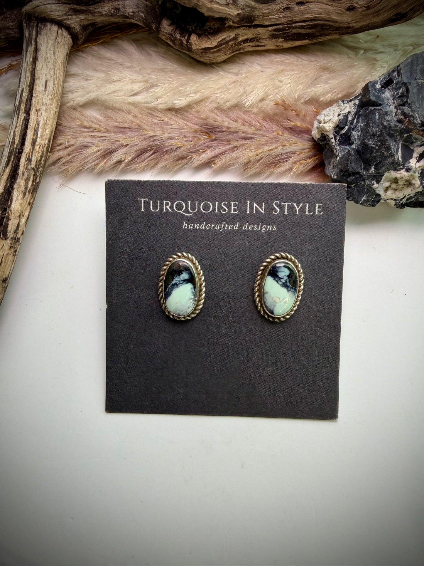 S Lee New Lander Studs