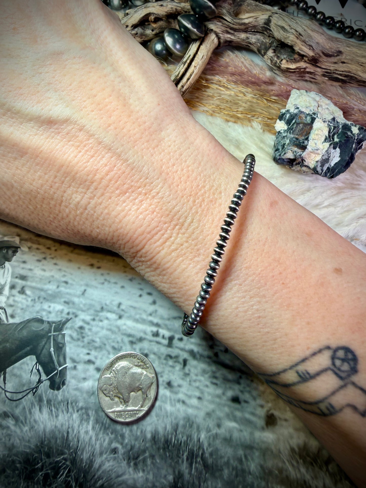 3 mm Saucer Pearl Stretch Bracelets