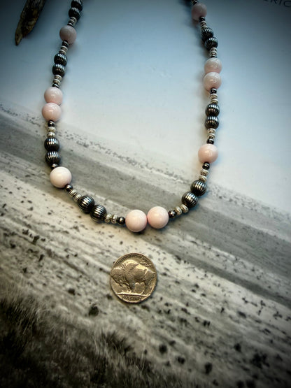 22" Pink Conch & Pearls Necklace