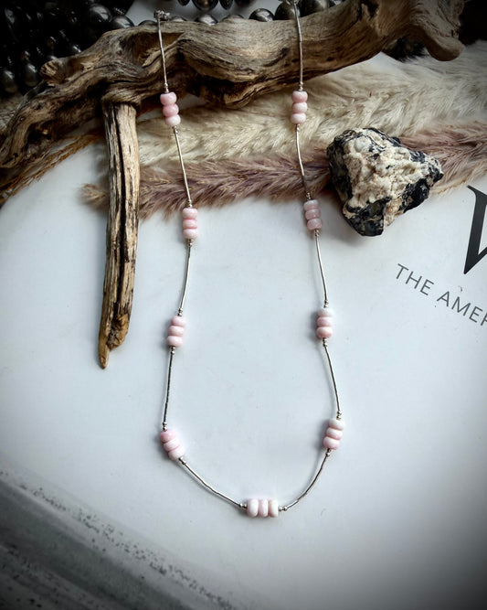 18" Pink Conch & Liquid Silver Necklace