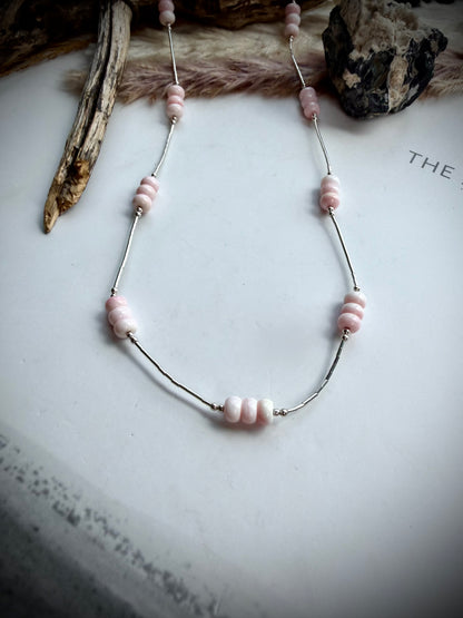 18" Pink Conch & Liquid Silver Necklace