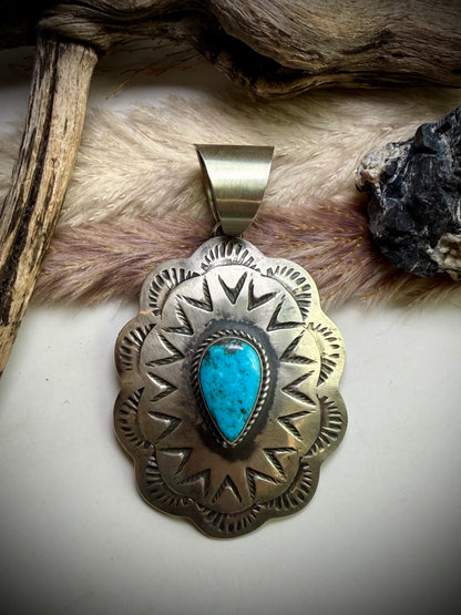 The Concho Pendant