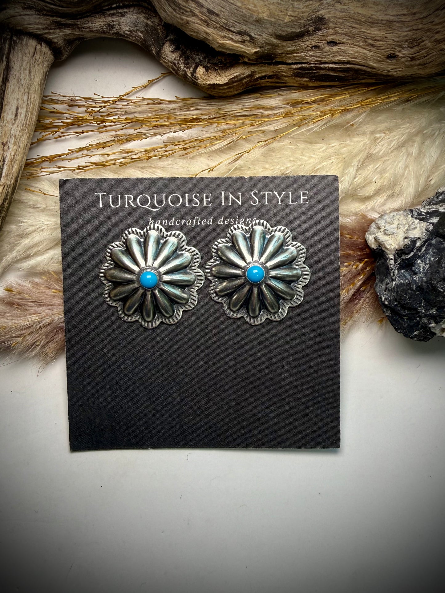 The Vee Concho Earring
